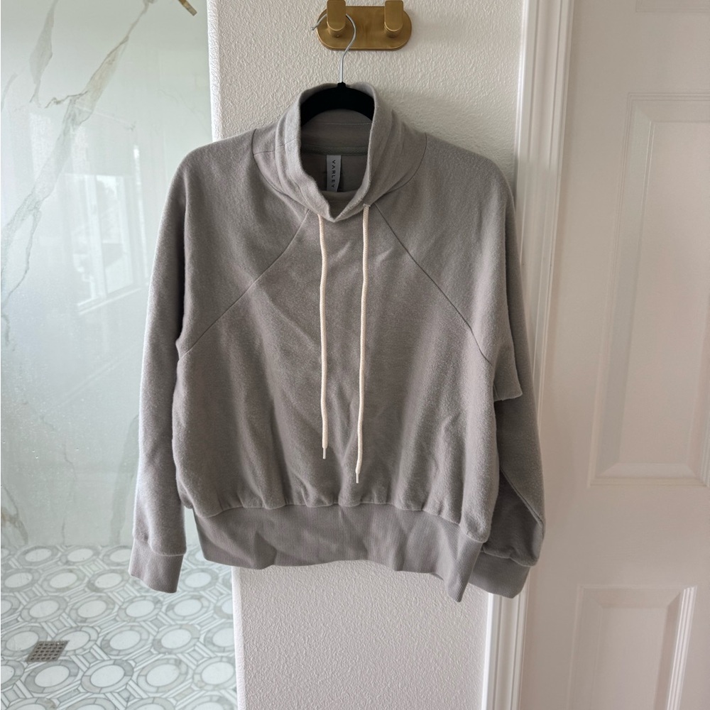 Varley Gray pullover XS